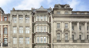 N24, Квартира в доме на одной из самых известных улиц Лондона